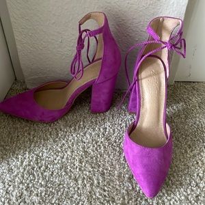 Charlotte Russe purple pumps